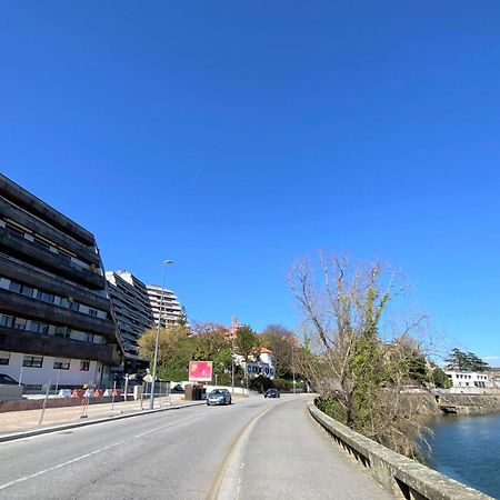 Riverfront Haven Family'S Choice With Free Garage ポルト エクステリア 写真