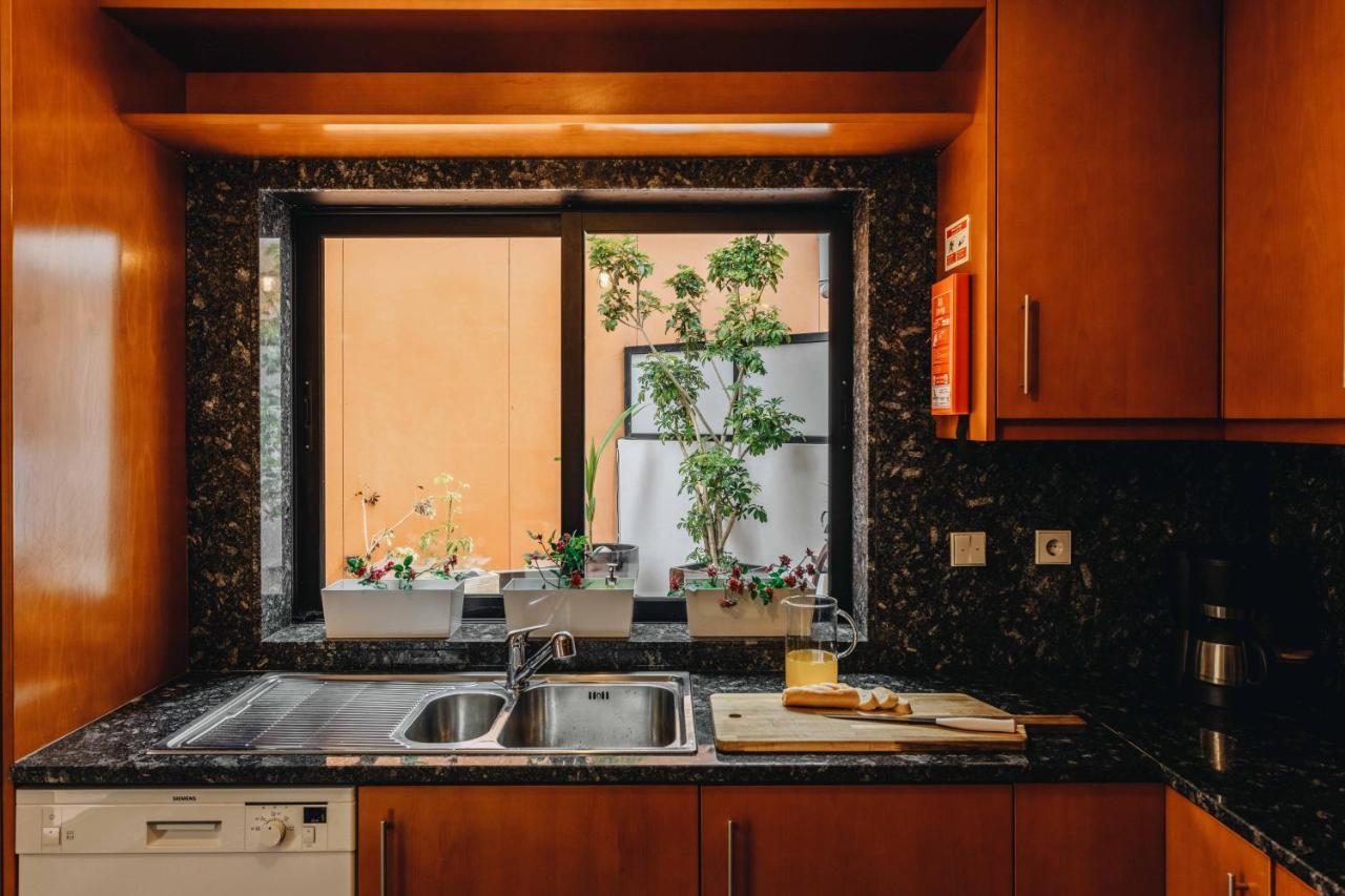 Riverfront Haven Family'S Choice With Free Garage ポルト エクステリア 写真